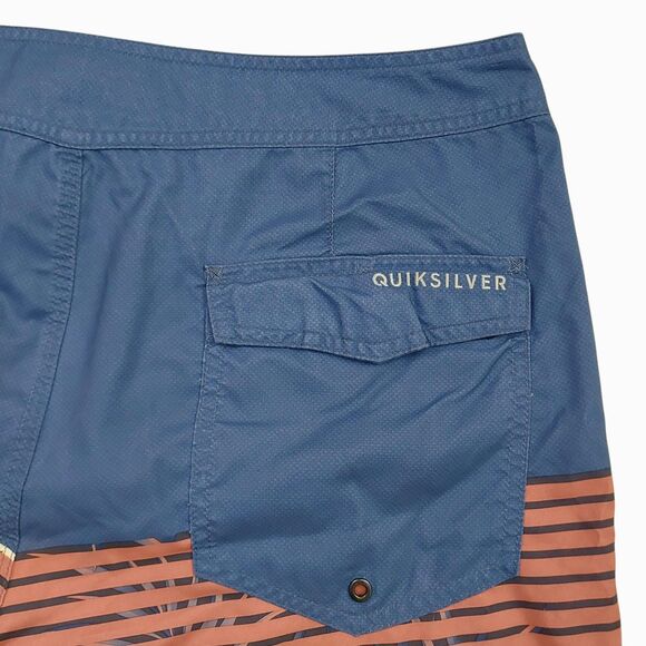 Quiksilver Boardshorts Mens 36 Blue Tropical Print Lightweight Summer Beach Pool - Picture 7 of 12